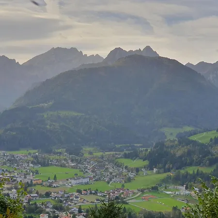 Alpensuss شاليه